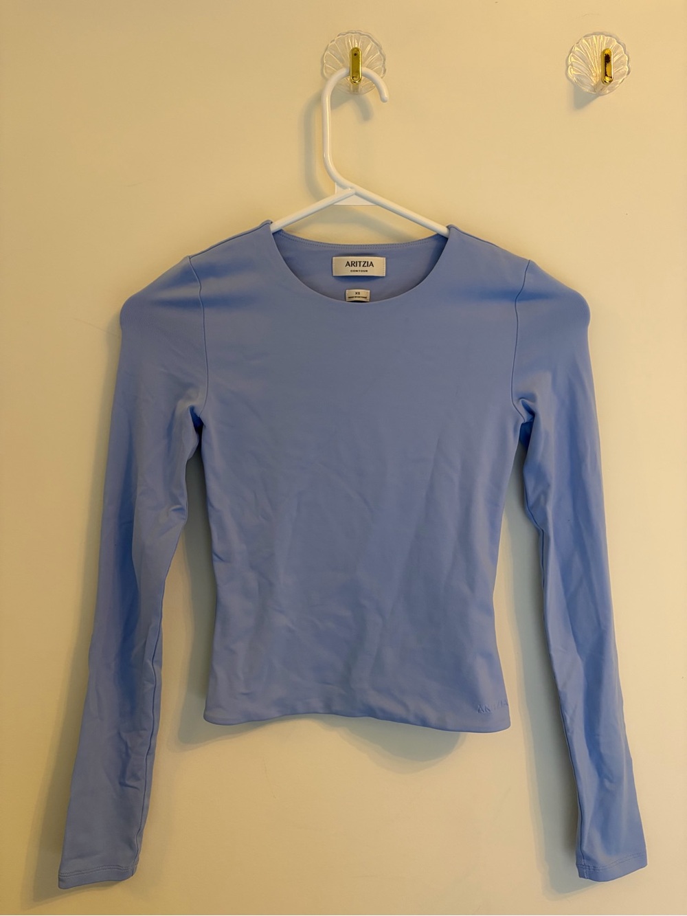 Aritzia Periwinkle Contour Long Sleeve Crewneck Top
